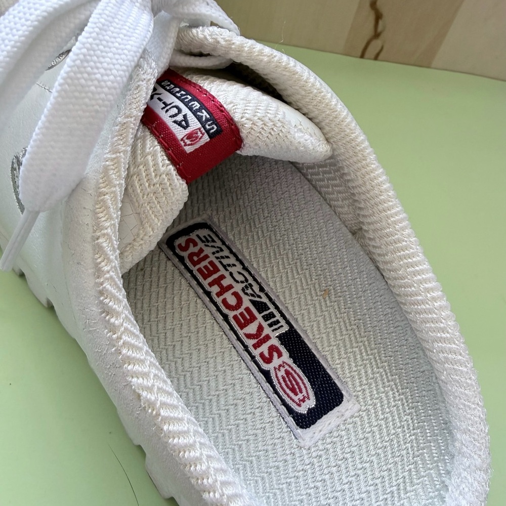 Vintage Skechers White Lace-Up Mules - Picture 14 of 14
